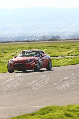 media/Feb-25-2024-CalClub SCCA (Sun) [[3c767ec4f8]]/Group 7/Race (Start Finish)/